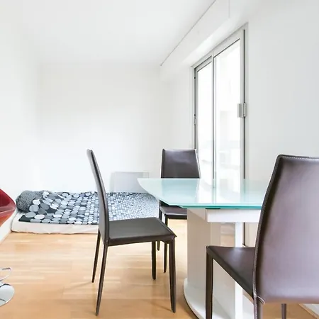 Appartamento Charming Near The Champ De Mars *